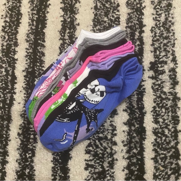 Tim Burton Other - The Nightmare Before Christmas Set of 9 Sock Set